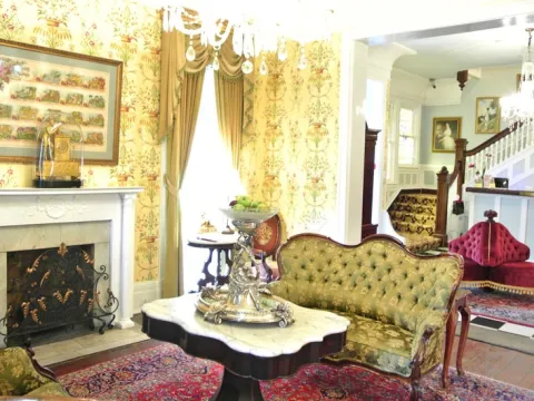 Park View Historic Hotel